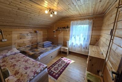 Cabana lemn cu 4 dormitoare, 120mp, teren intravilan de 1250mp - 9