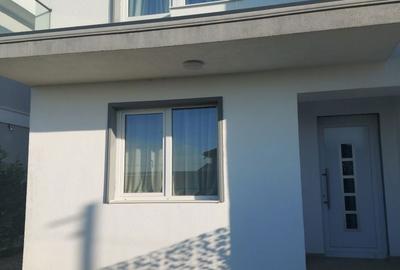 Casă cu 4 camere cu Teren 300 Mp în Central - 8