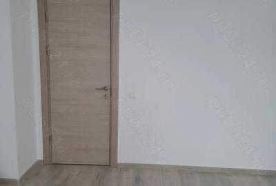 Apartament cu 3 camere decomandat în Titan - 5