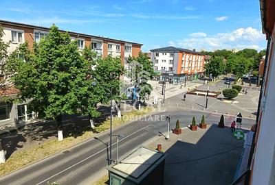Apartament cu 2 camere semidecomandat în Ultracentral
