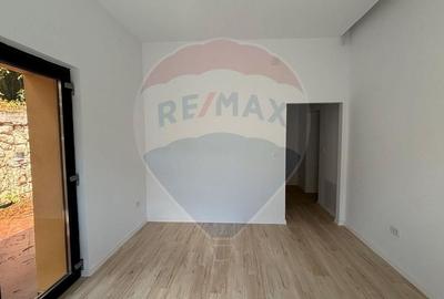 Spatiu de birouri de inchiriat - la casa cu 4 apartamente pe Racovita - 2