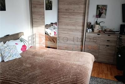 Casă cu 2 camere cu Teren 869 Mp în Vadu Pașii - 1