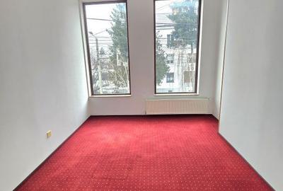 Spațiu comercial, de 393 mp, în Ultracentral - 8