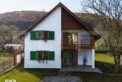 Casă cu 3 camere cu Teren 1017 Mp în Corunca - 4