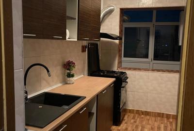 Inchiriez apartament m6 ,3 camere - 4