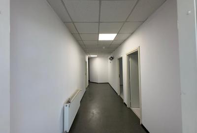 Spațiu comercial, de 1,000 mp, în Baza 3 - 27