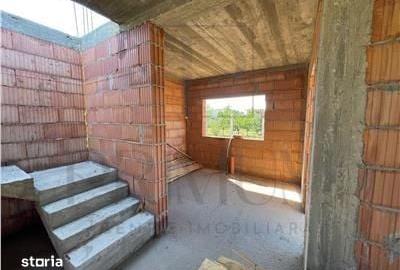 Casă cu 4 camere cu Teren 250 Mp în Central - 5