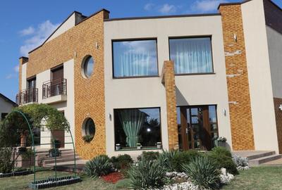 Vila Albota , persoana fizica - 8