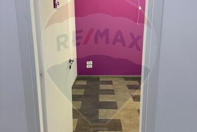 Spațiu comercial, de 92.199996948242 mp, în Ștefan cel Mare - 13