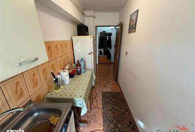 Garsonieră decomandată în Brăilei - 7