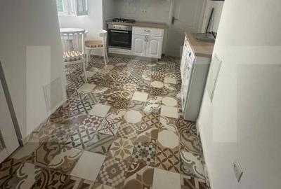 Apartament de vanzare, cu 3 camere, zona Universitate - Ateneul Roman - 6