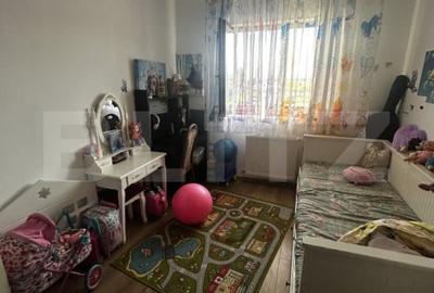Apartament 3 camere 70mp,etaj intermediar - 5