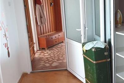 Apartament cu 3 camere decomandat în Călărași - 8