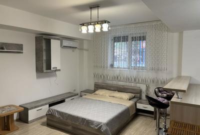 Garsonieră în Roșu - 1