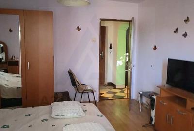 Apartament cu 2 camere decomandat, mobilat în Central - 1