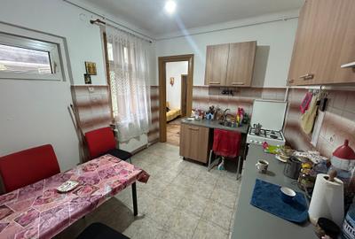 Parc Carol,Viilor,Eroii Revolutiei Metroui 12 Min, Centrala,Parcare,C ANAF - 8