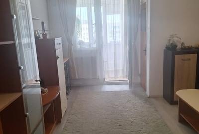 Garsonieră semidecomandată, mobilată în Titan - 2