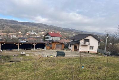 Casă cu 4 camere în Mihăești - 3