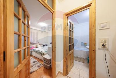 Apartament cu 3 camere, mobilat si utilat, in zona Racadau! - 9