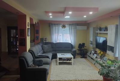 Casă cu 4 camere în Preajba - 2