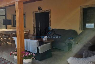 Casă cu 3 camere cu Teren 465 Mp în Micești - 3