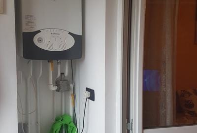 Apartament doua camere semidecomandat, etaj trei renovat bucatarie mare, mobilat - 13