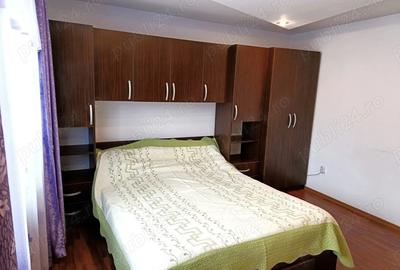 Casă cu 5 camere cu Teren 800 Mp în CFR - 6