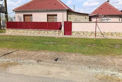Casă cu 2 camere cu Teren 1080 Mp în Șofronea - 9