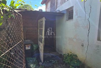 Casă individuală cu 3 camere cu Canalizare în Est - 10
