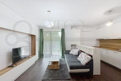 Apartament cu 2 camere semidecomandat, mobilat în Între Lacuri