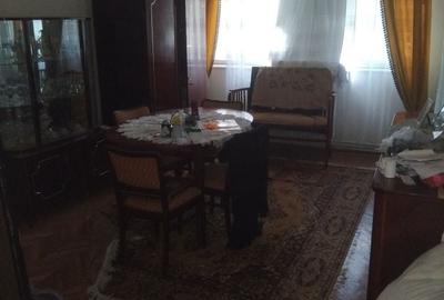 Apartament cu 2 camere decomandat în Călărași - 2