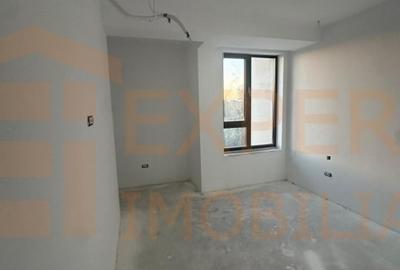 Vila deosebita de vanzare - zona Mamaia Nord pe malul lacului - 18