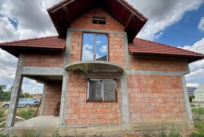 Casă cu 5 camere cu Teren 1899 Mp în Bulgăruș - 9