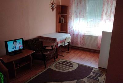 Garsonieră semidecomandată în Central