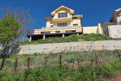 Casă cu 5 camere cu Teren 500 Mp în Podgoria - 13