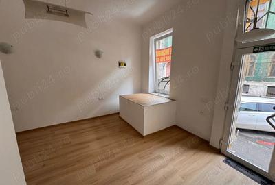Spațiu comercial, de 23 mp, în Ultracentral - 2