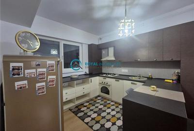 Apartament cu 2 camere semidecomandat, mobilat în 9 Mai - 10