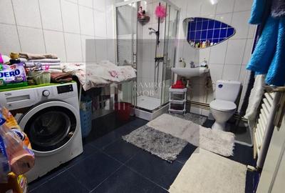 Casă individuală cu 7 camere cu Canalizare în Berceni - 3