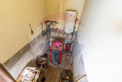 Vila 4 camere si teren 4421mp de vanzare - 3