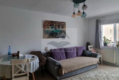 Apartament cu trei camere, zona Astra 63 mp, Renovat 2025 - 1