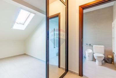 Casă cu 6 camere cu Teren 260 Mp în Tunari - 12