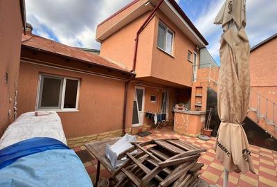 Casă individuală cu 5 camere cu Teren 237 Mp în Faleza Nord - 2