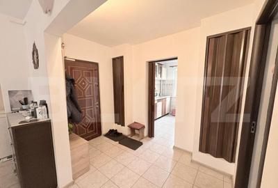 Apartament cu 4 camere decomandat în Micro 16 - 10