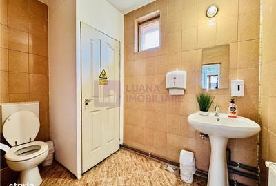 Spațiu comercial, de 50 mp, în Central