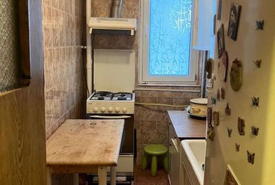 Apartament cu 4 camere semidecomandat în Drumul Taberei - 2