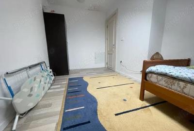 Apartament cu 3 camere decomandat în Păcurari