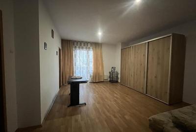 Garsonieră decomandată în Florești - 2