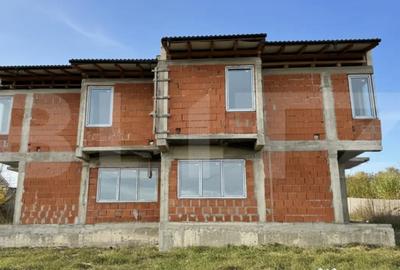 Casă cu 5 camere cu Teren 250 Mp în Dealuri Oradea - 4