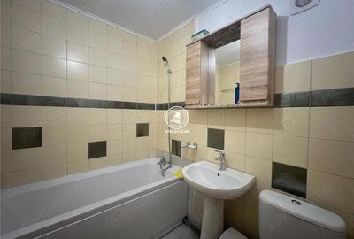 Apartament cu 3 camere decomandat în Frumoasa - 4