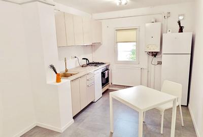 Apartament cu 2 camere decomandat, mobilat în Central - 3